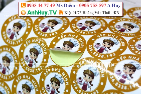 in ly nhựa trà sữa logo dán sản phẩm 0935447749 ANH HUY TV 